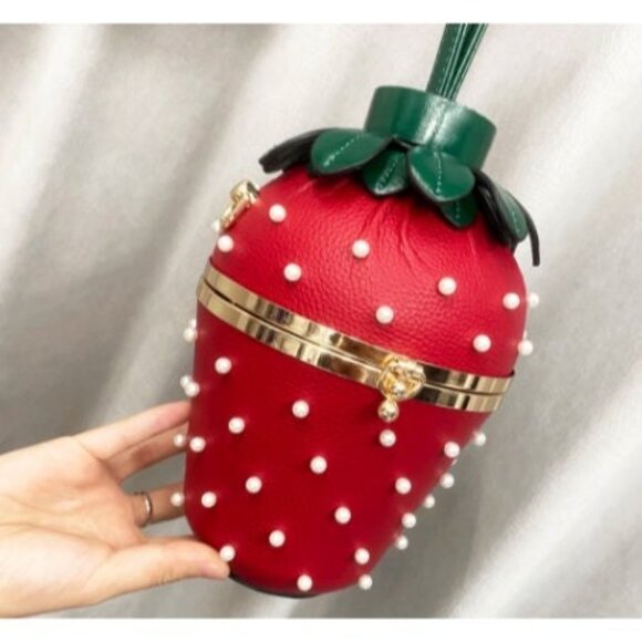 Strawberry Red Fruit Purse Handbag Womens Fashion Bag Wristlet With Strap - Picture 4 of 9